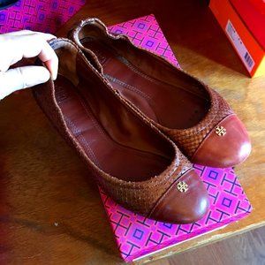 Size 8 Tory Burch flats